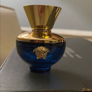 Versace Dylan Blue Pour Femme Eau de Parfum